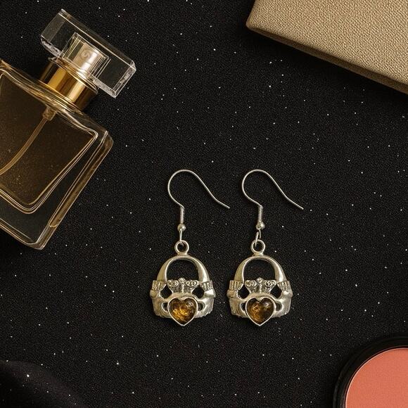 Boutique Collection Jewelry - Cladaugh Silver Drop Earrings w/Brown Heart Gemstone